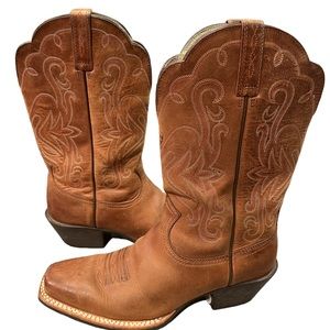 EXCELLENT COND- Ariat Legend Russet Rebel Square Toe Cowboy Western Boots 8B